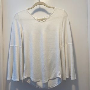 Like New Loft Bell Sleeve Sweater